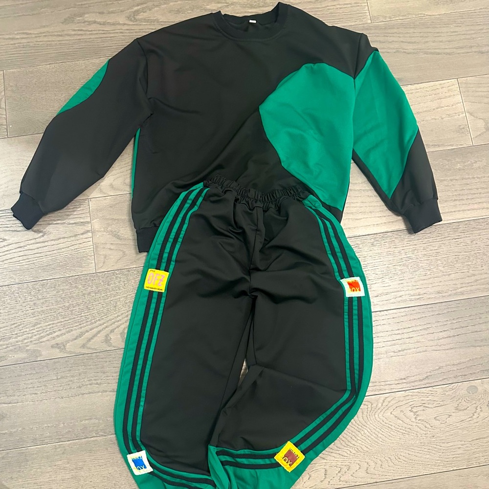 Matching set - Picture 1 of 5
